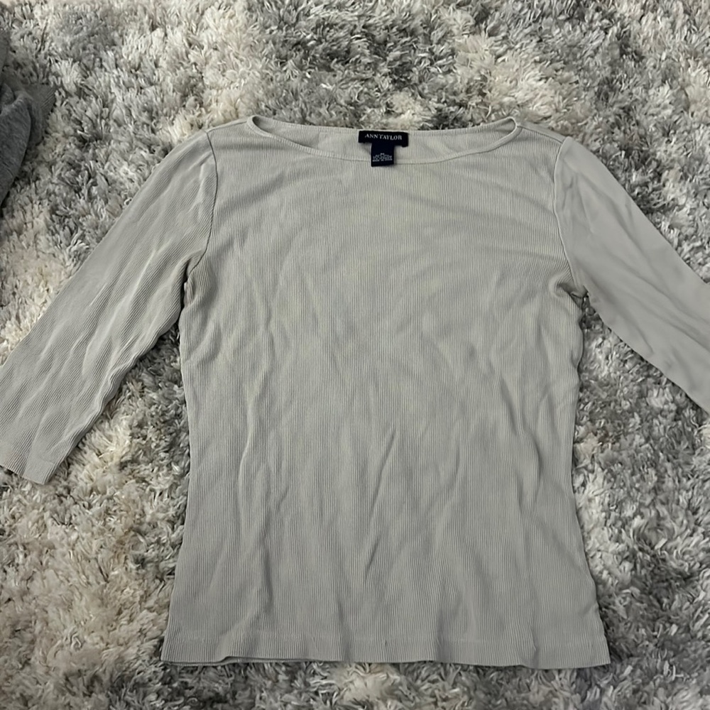 Ann Taylor cream colored 3/4 sleeve